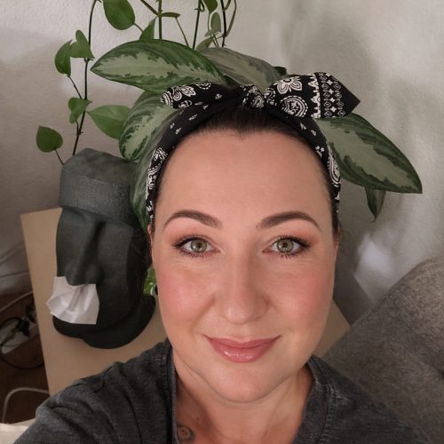 Screenshot_20260422_203650_ChatGPT