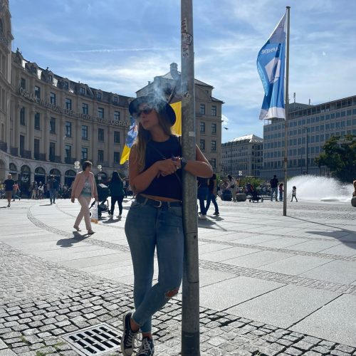 beb6e424-6765-450b-95cc-a562759eee49