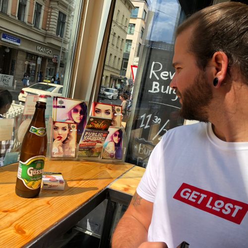 de17ff54-6e07-49a5-8423-f96a61399b69