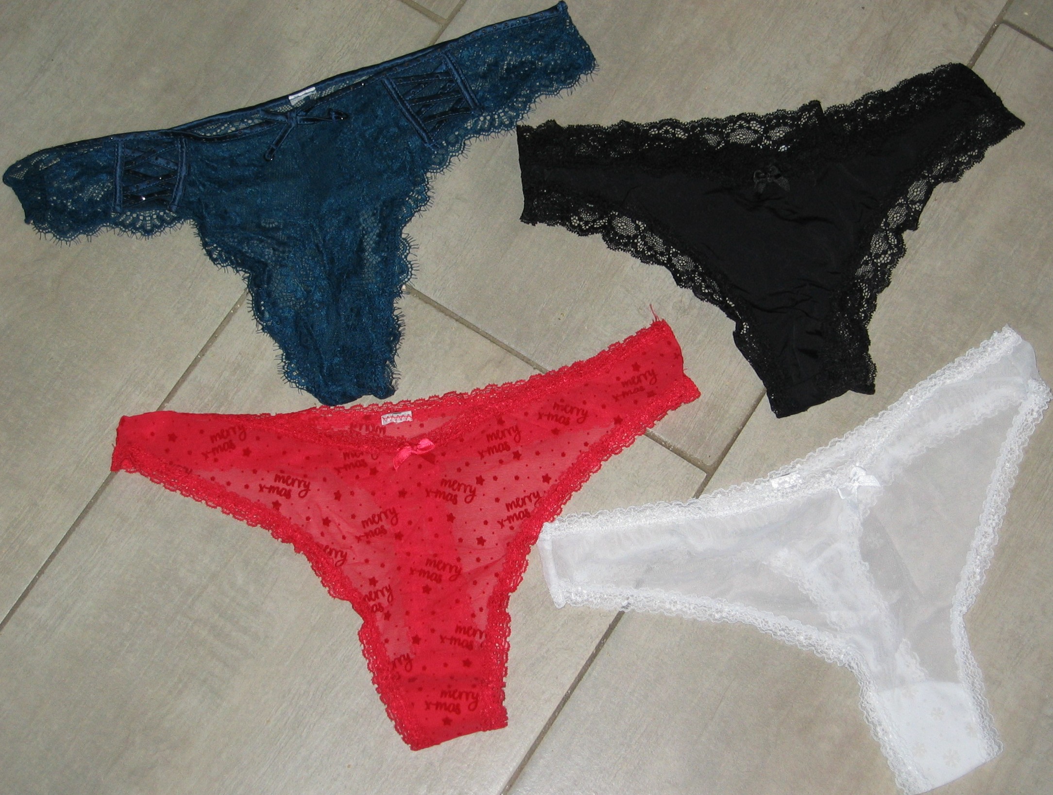 Sexy Strings - 1-4 Tage getragen - mein Duft ist Natur pur und wird dir gefallen. Magst du dran schnuppern? Dann trau dich! 😘