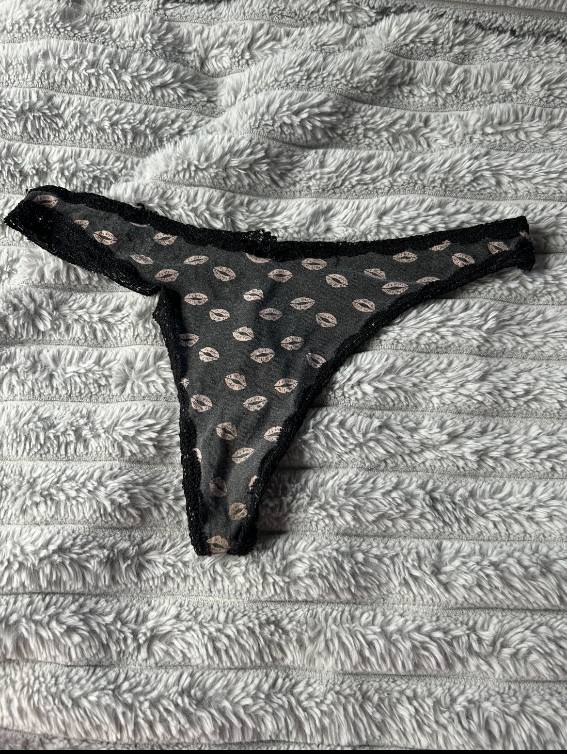 Kiss Tanga