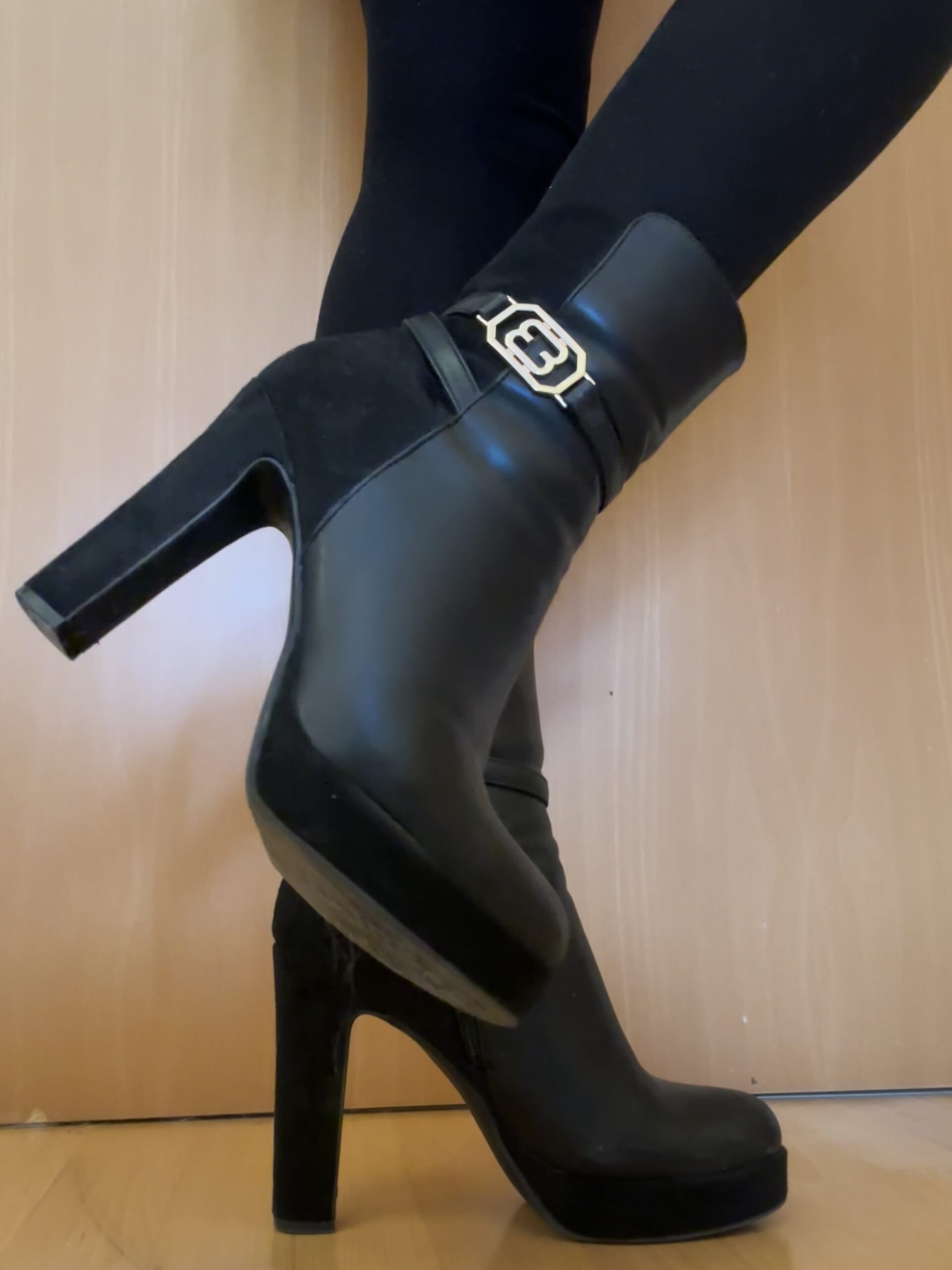 Schwarze Higheels Plateau 10cm häufig getragen