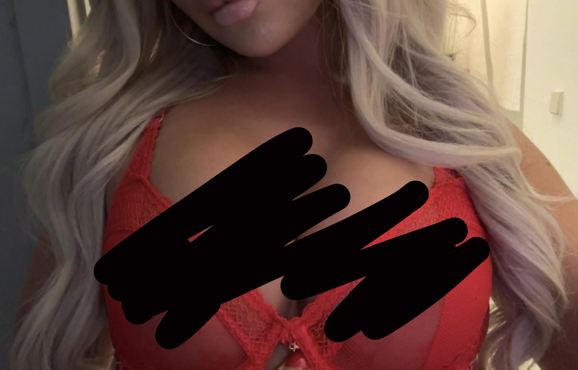 Bild unzensiert mit Piercings 🍒