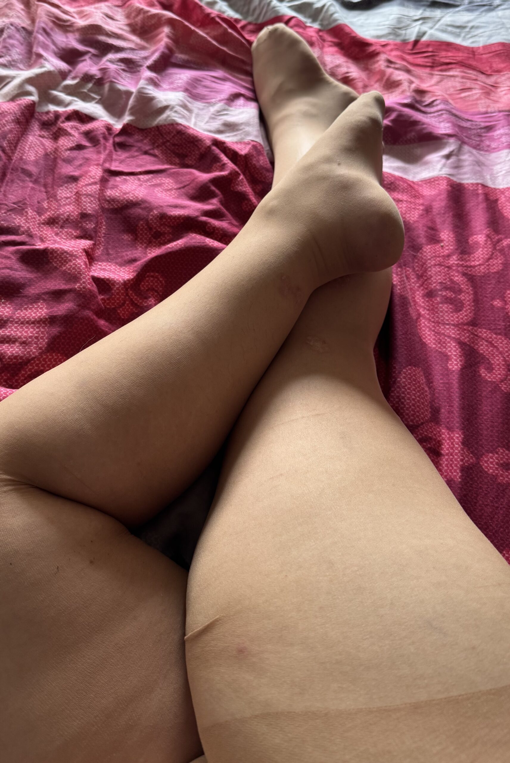 🌹 Getragene Strumpfhose – sinnlich, authentisch & mit Liebe zum Detail 🌹