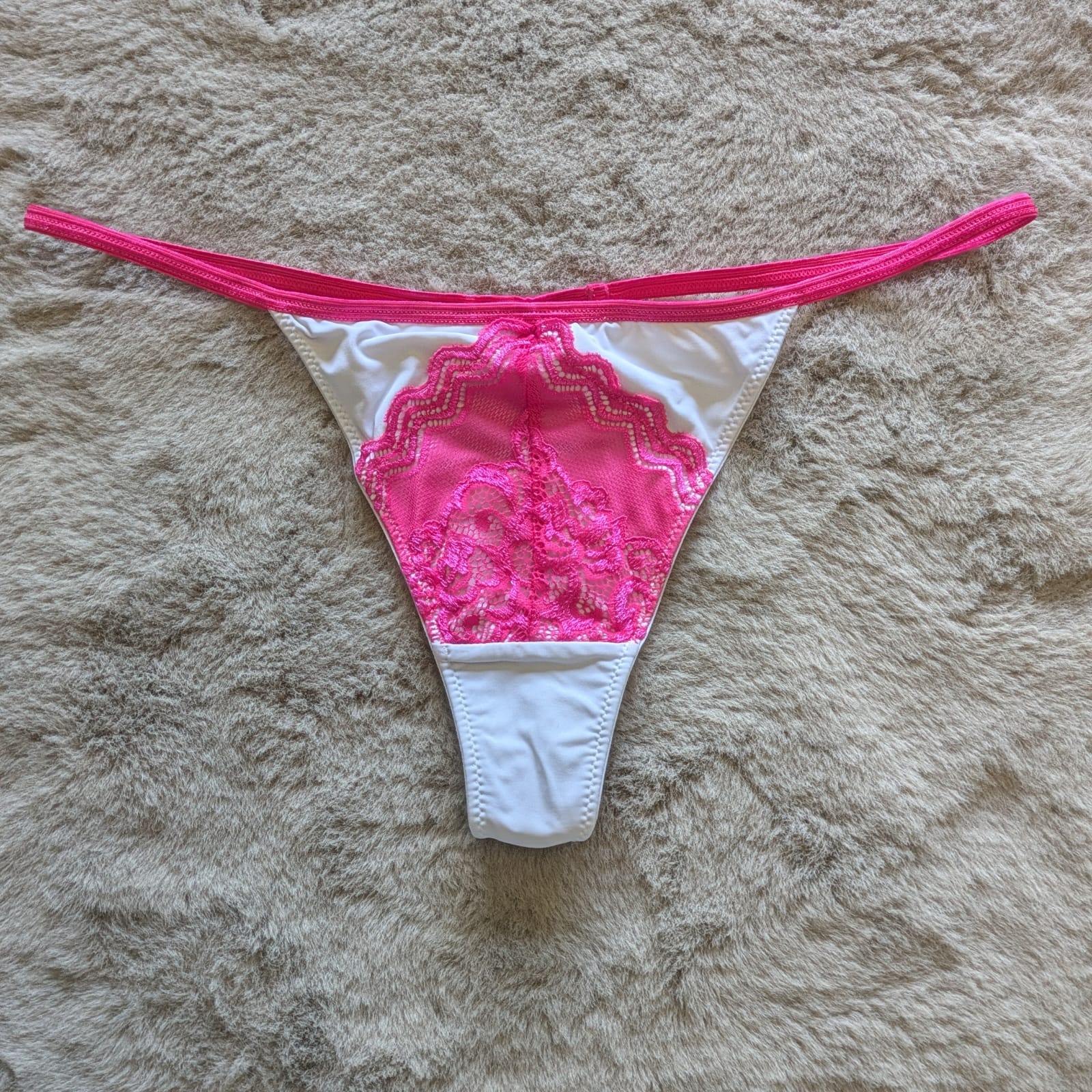 Knapper String Neon