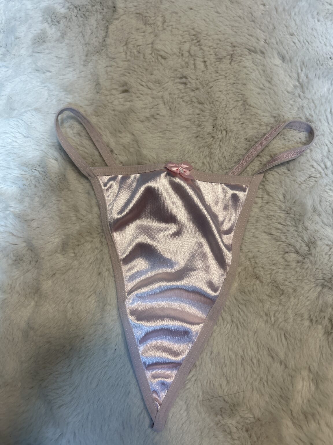 Dirty Desire Getragene Unterwäsche kaufen und verkaufen